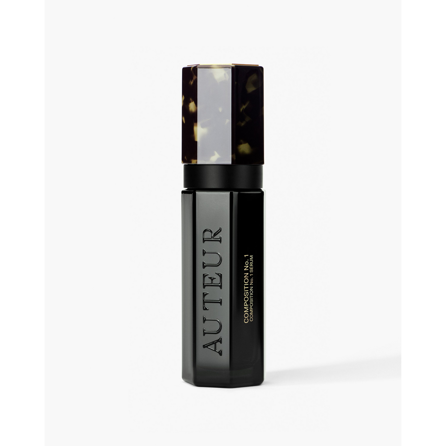 
                  
                    Auteur - DEFINITIVE COMPOSITION NO. 1 - Ultimate Optimising Serum
                  
                