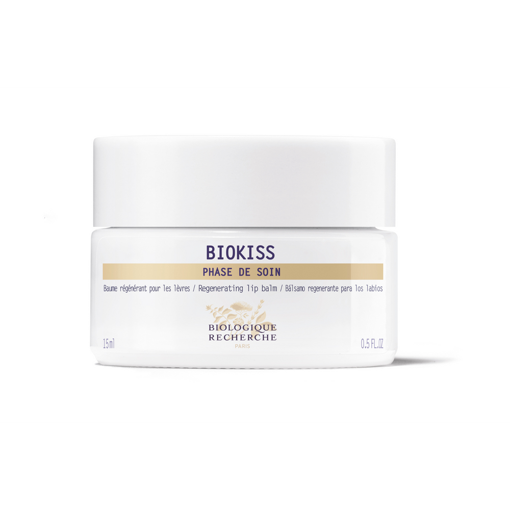 
                  
                    Biologique Recherche Biokiss lip balm in compact tub, designed to hydrate and repair chapped lips.
                  
                